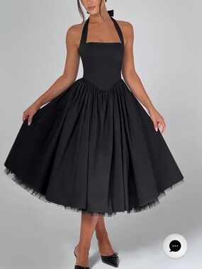NWT Babyboo “Cressida” Midi Dress in Black